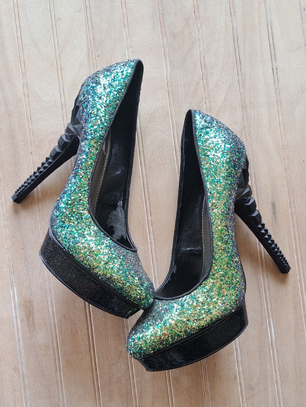 Rachel Roy Keedan Green Glitter Platform Studded Stiletto Pumps Y2k Edgy Glam